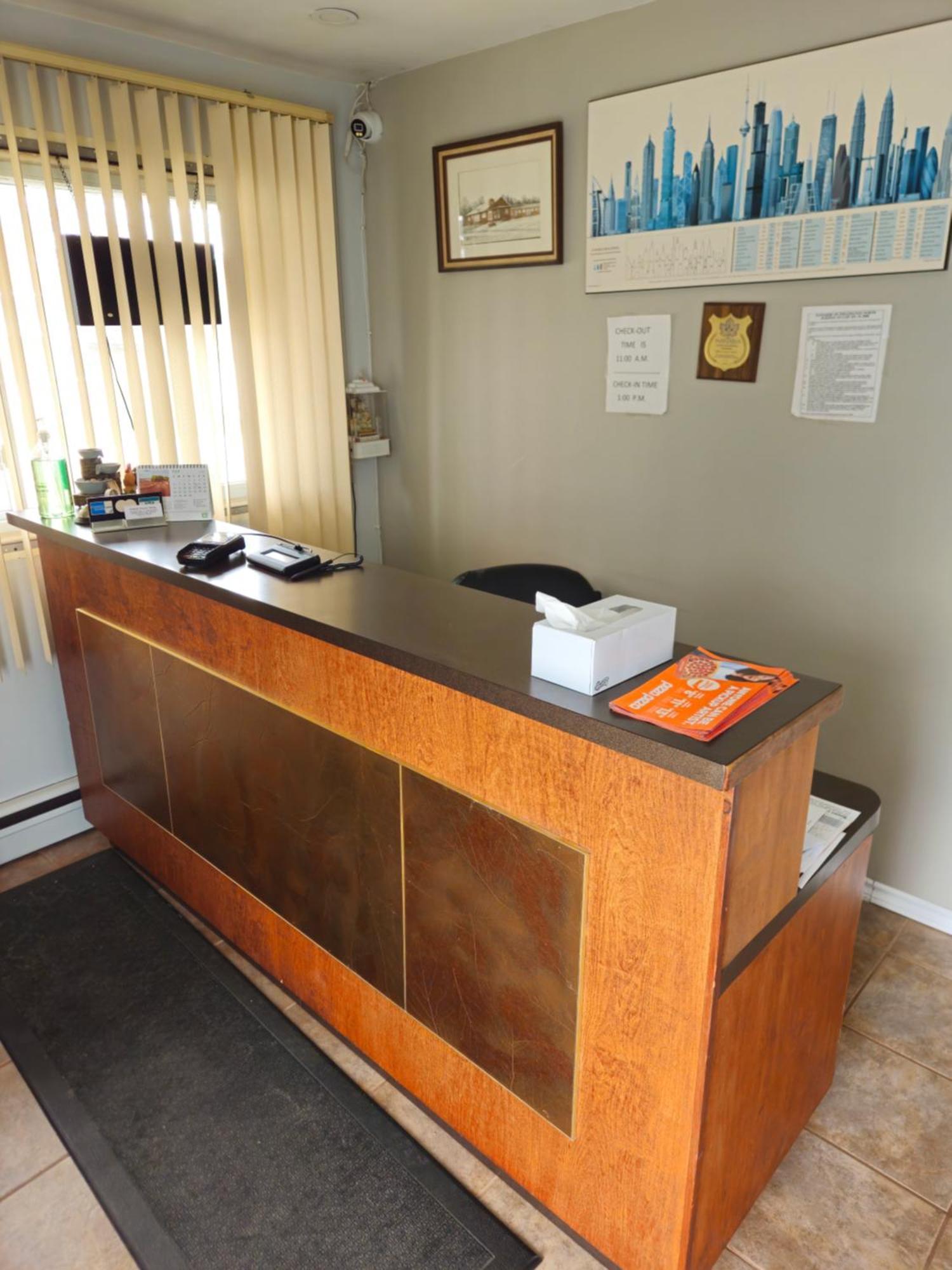 Mount Forest Forest Plaza Motel المظهر الخارجي الصورة